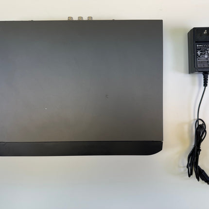 Hikvision Digital Video RecorderModel: DS-7204HUHI-K1