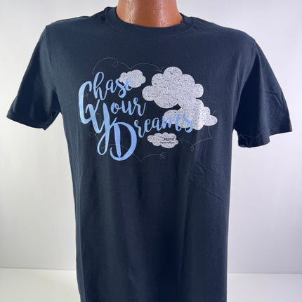 DI "Chase Your Dreams" Graphic T-Shirt