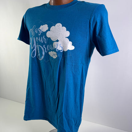 DI "Chase Your Dreams" Graphic T-Shirt