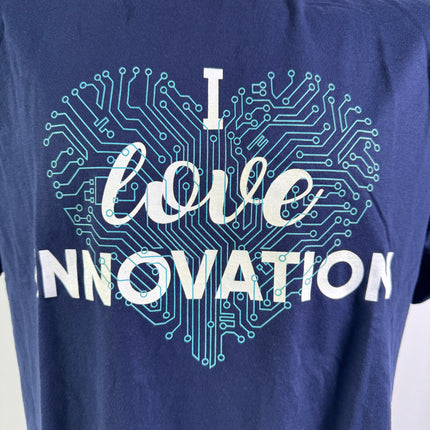 DI "I Love Innovation" Graphic T-Shirt