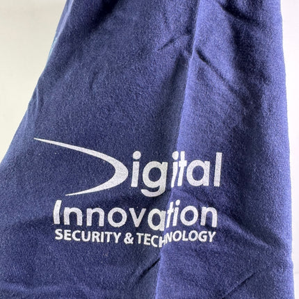 DI "I Love Innovation" Graphic T-Shirt