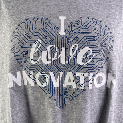 DI "I Love Innovation" Graphic T-Shirt